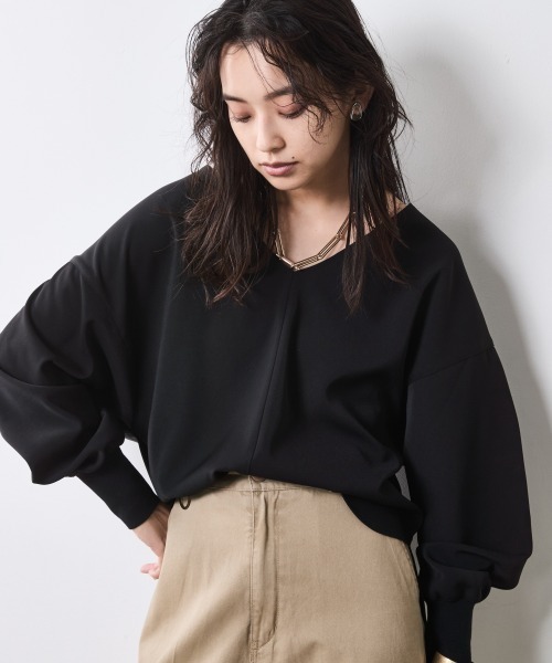 CHIC STYLE(シックスタイル)の「Vネック袖リブブラウス<大きいサイズ有>シックスタイル(シャツ/ブラウス・レディース・ブラック/ブラウン・5L/4L/3L/LL/L/M)」の18枚目の写真