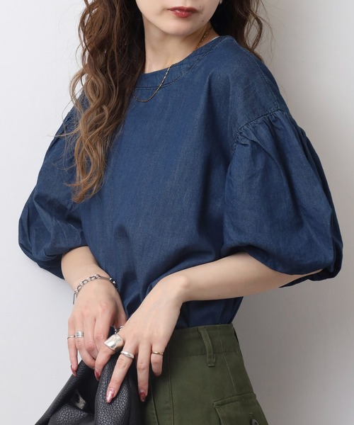 atONE(アットワン)の「エアリーデニム 袖パフスリーブシャツ(Tシャツ/カットソー・レディース・ワンウォッシュ/ネイビー・LL~3L/M-L/4L~5L)」の4枚目の写真
