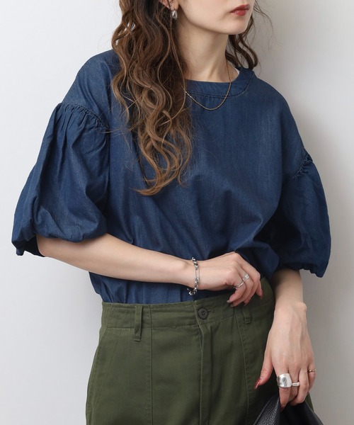 atONE(アットワン)の「エアリーデニム 袖パフスリーブシャツ(Tシャツ/カットソー・レディース・ワンウォッシュ/ネイビー・LL~3L/M-L/4L~5L)」の5枚目の写真