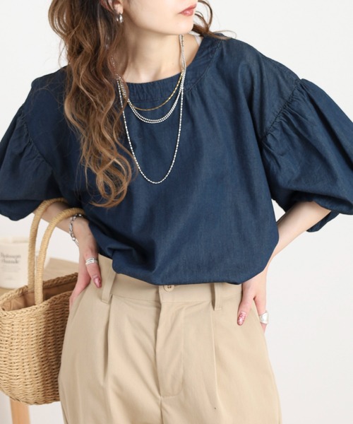 atONE(アットワン)の「エアリーデニム 袖パフスリーブシャツ(Tシャツ/カットソー・レディース・ワンウォッシュ/ネイビー・LL~3L/M-L/4L~5L)」の9枚目の写真
