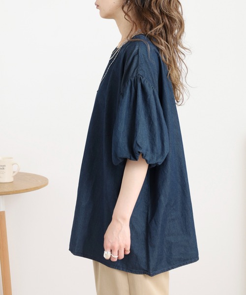 atONE(アットワン)の「エアリーデニム 袖パフスリーブシャツ(Tシャツ/カットソー・レディース・ワンウォッシュ/ネイビー・LL~3L/M-L/4L~5L)」の14枚目の写真