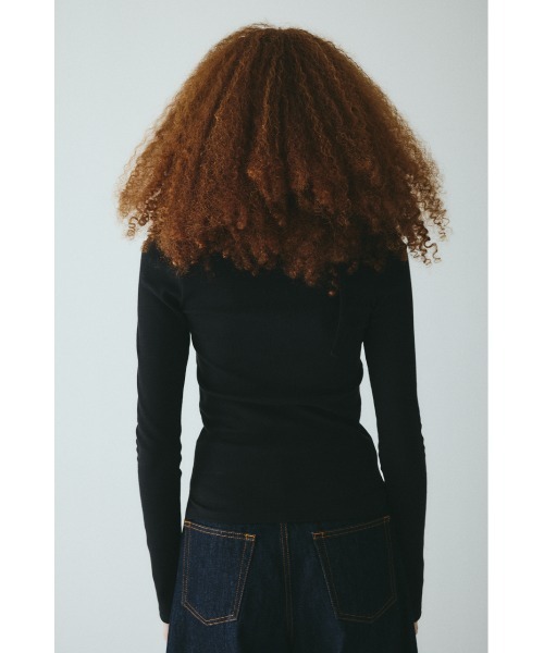 HeRIN.CYE(ヘリンドットサイ)の「Wave neck tops ウェーブネックトップス(Tシャツ/カットソー・レディース・ブラウン/ブラック/ホワイト・FREE)」の15枚目の写真