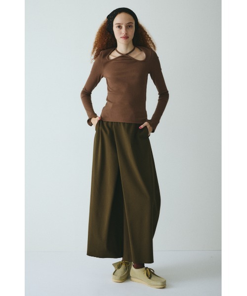 HeRIN.CYE(ヘリンドットサイ)の「Wave neck tops ウェーブネックトップス(Tシャツ/カットソー・レディース・ブラウン/ブラック/ホワイト・FREE)」の16枚目の写真