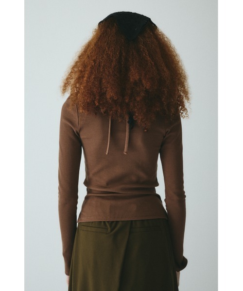 HeRIN.CYE(ヘリンドットサイ)の「Wave neck tops ウェーブネックトップス(Tシャツ/カットソー・レディース・ブラウン/ブラック/ホワイト・FREE)」の4枚目の写真