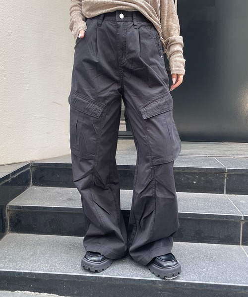 meJane（ミージェーン）の「ポケットカーゴパンツ（カーゴパンツ・レディース・ブラック/カーキ・FREE）」の2枚目の写真