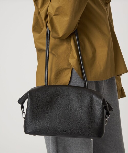 ＆MyuQ（アンドミューク）の「＜&MyuQ＞TAMTON SQEBAG（トートバッグ・レディース・ブラック/ダークブラウン・FREE）」の4枚目の写真