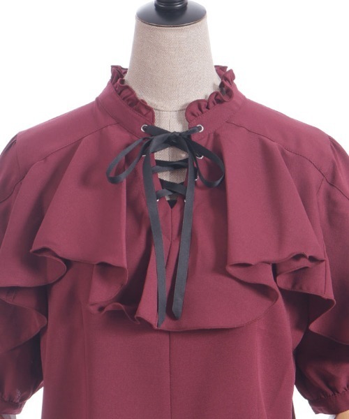 axes femme POETIQUE（アクシーズファムポエティック）の「レースアップラッフルブラウス（シャツ/ブラウス・レディース・ブラック/ワイン/ホワイト・MEDIUM）」の21枚目の写真