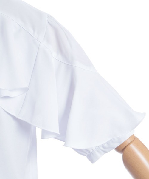 axes femme POETIQUE（アクシーズファムポエティック）の「レースアップラッフルブラウス（シャツ/ブラウス・レディース・ブラック/ワイン/ホワイト・MEDIUM）」の4枚目の写真