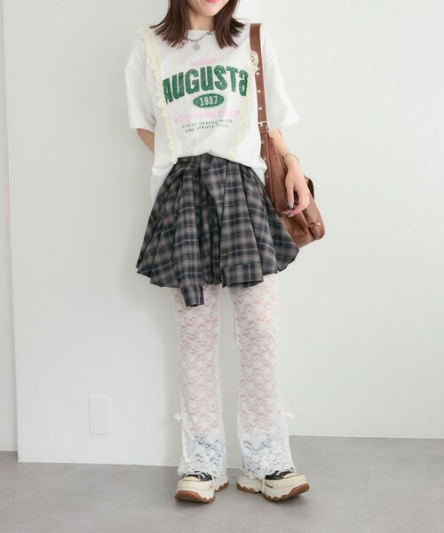 w closet(ダブルクローゼット)の「ロゴレースリメイクTシャツ(Tシャツ/カットソー・レディース・イエロー/ブラック/オフホワイト・FREE)」の22枚目の写真