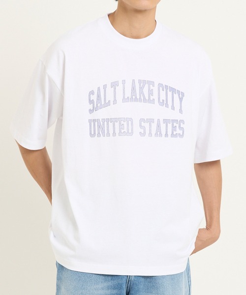 coca(coca)(コカ)の「【WEB限定セール】アーチロゴプリントTシャツ(Tシャツ/カットソー・メンズ・ホワイト/グレー・XL/M/L)」の2枚目の写真
