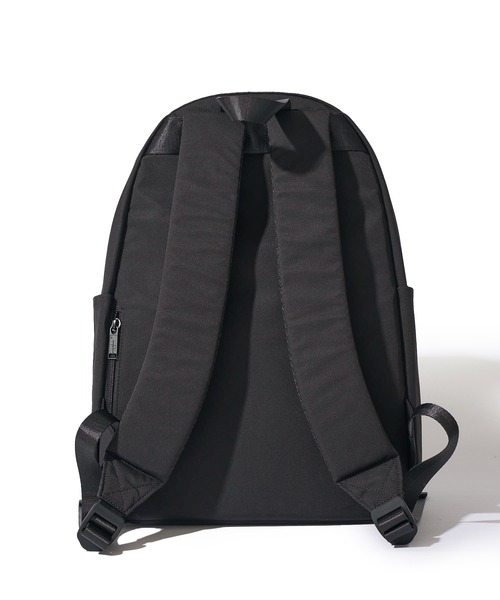 UNIVERSAL OVERALL(ユニバーサルオーバーオール)の「【UNIVERSAL OVERALL】SLANT DAYPACK / 大容量 スラントディパック(バックパック/リュック・レディース・ブラック/グレー・FREE)」の14枚目の写真