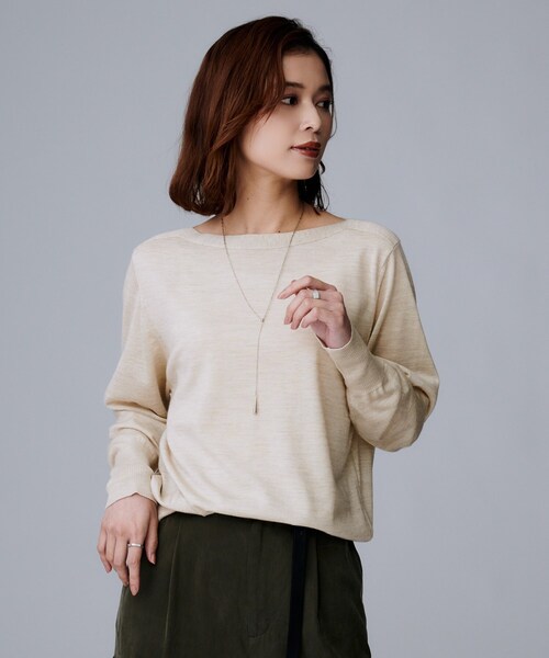 UNTITLED（アンタイトル）の「【アンサンブル可/洗える】シルクウールカシミヤ ドルマンスリーブニット（ニット/セーター・レディース・ブルー系その他/ブラック/ライトグレー/ナチュラル/レッド系1/ブラウン系・00/48/44/04/02）」の9枚目の写真