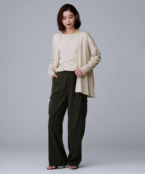 UNTITLED（アンタイトル）の「【アンサンブル可/洗える】シルクウールカシミヤ ドルマンスリーブニット（ニット/セーター・レディース・ブルー系その他/ブラック/ライトグレー/ナチュラル/レッド系1/ブラウン系・00/48/44/04/02）」の12枚目の写真