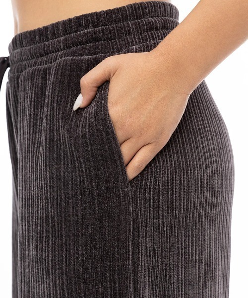 BILLABONG(ビラボン)の「【BILLABONG/ビラボン】24AW WIDE LONG PANTS/ランダムニットコールワイドパンツ(スウェットパンツ・レディース・レッドパープル/ブラック/ホワイト・LARGE/MEDIUM)」の11枚目の写真