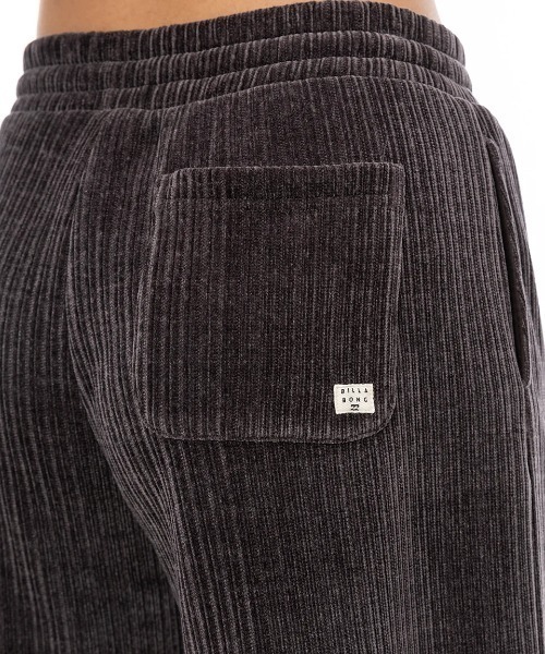 BILLABONG(ビラボン)の「【BILLABONG/ビラボン】24AW WIDE LONG PANTS/ランダムニットコールワイドパンツ(スウェットパンツ・レディース・レッドパープル/ブラック/ホワイト・LARGE/MEDIUM)」の12枚目の写真