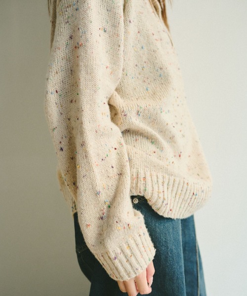 INTER FACTORY(インターファクトリー)の「emuniem by.ゆいか - ネップニットポロシャツ(ポロシャツ・レディース・ブラウン/ベージュ・MEDIUM/LARGE)」の9枚目の写真