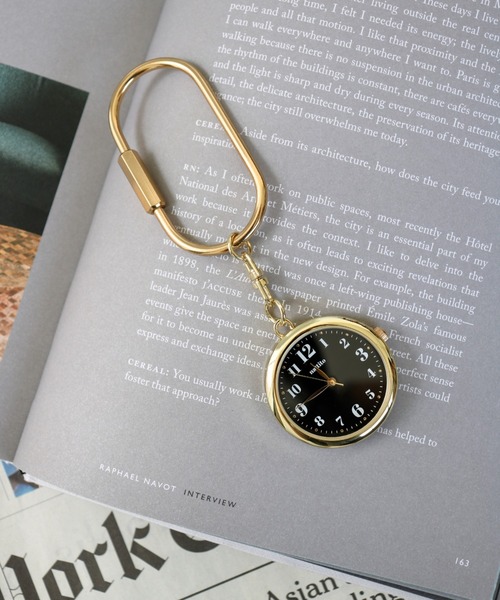 nattito(ナティート)の「〈nattito/ナティート〉Carabiner Watch/カラビナ ウォッチ クルカラ ST309(アナログ腕時計・レディース・ホワイト/グリーン/ブラック・35)」の2枚目の写真