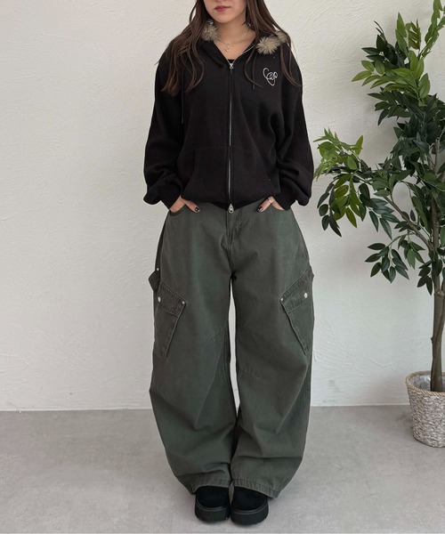 ジプソフィア　アクティブパンツ　カーゴパンツ　未使用 aimoha カーゴパンツ outdoor 2Way 取り外し可能 ワイドカーゴ