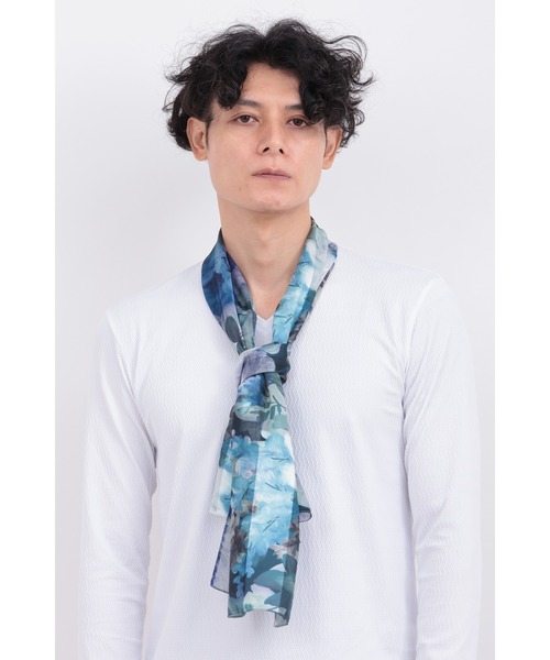 TORNADO MART（トルネードマート）の「ﾐｽﾃｨﾌﾛｰﾗﾙﾛﾝｸﾞｽｶｰﾌ（ストール/ショール・メンズ・ブラウン/レッド/ブルー・FREE）」の2枚目の写真