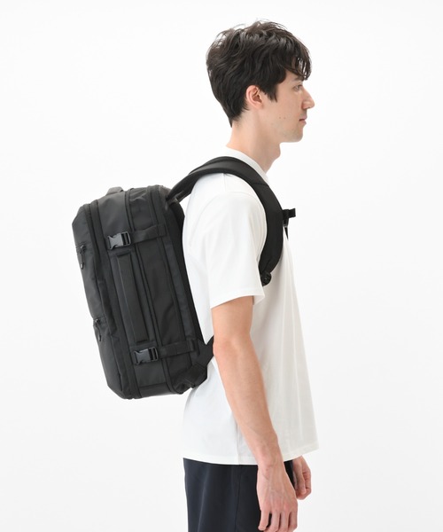 ace.(エース)の「エースジーン リュックサック スペースオプト B4サイズ収納可能 15.6inchPC収納 18L 出張 大容量 真空圧縮機能 17901(バックパック/リュック・メンズ・ブラック・FREE)」の4枚目の写真