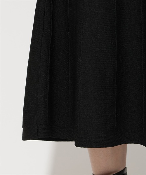 AND COUTURE(アンドクチュール)の「ニットビスチェ風リボンタイワンピース(ワンピース・レディース・ネイビー/ブラック・FREE)」の7枚目の写真