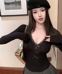 VIBGYOR（ヴィブジョー）の「【EIZZ/アイズ】Y2K レースアップ リボン リブ 長袖 トップス（Tシャツ/カットソー・レディース）」