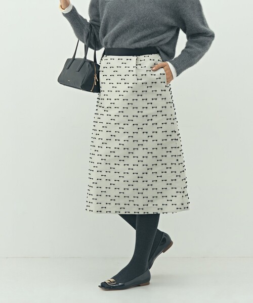 NOLLEY’S（ノーリーズ）の「《セットアップ対応》ウォッシャブルリボンジャガードAラインスカート（スカート・レディース・ベージュ系その他/ブラック系その他・36/38）」の8枚目の写真