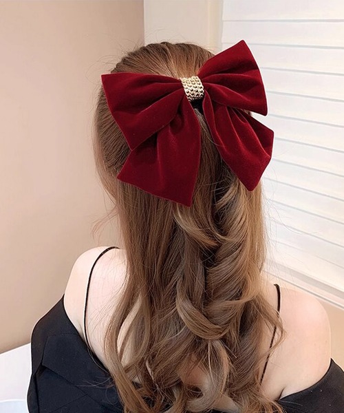 IRADOWL（アイラドール）の「ゴールドチェーンビジューリボンバレッタ（バレッタ/ヘアクリップ・レディース・レッド/ブラック・FREE）」の2枚目の写真