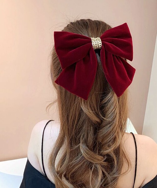 IRADOWL（アイラドール）の「ゴールドチェーンビジューリボンバレッタ（バレッタ/ヘアクリップ・レディース・レッド/ブラック・FREE）」の4枚目の写真
