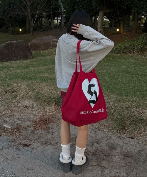 sedacle(セダクル)の「ラインストーンチェックアップリケトップス(Tシャツ/カットソー・メンズ・グレー/ネイビー/ブラック・SMALL/MEDIUM/LARGE)」の4枚目の写真