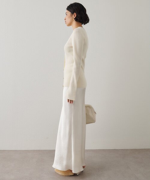 サテンフレアスカート（スカート）｜Whim Gazette（ウィムガゼット）の