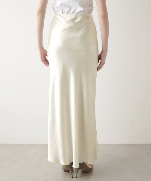 サテンフレアスカート（スカート）｜Whim Gazette（ウィムガゼット）の