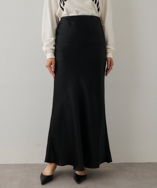 サテンフレアスカート（スカート）｜Whim Gazette（ウィムガゼット）の