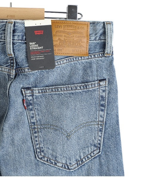 Levi's（リーバイス）の「LEVI'S / リーバイス：568 LOOSE STRAIGHT：29037-0085[AST]（デニムパンツ・メンズ・ブルー系その他・34inch/32inch）」の4枚目の写真