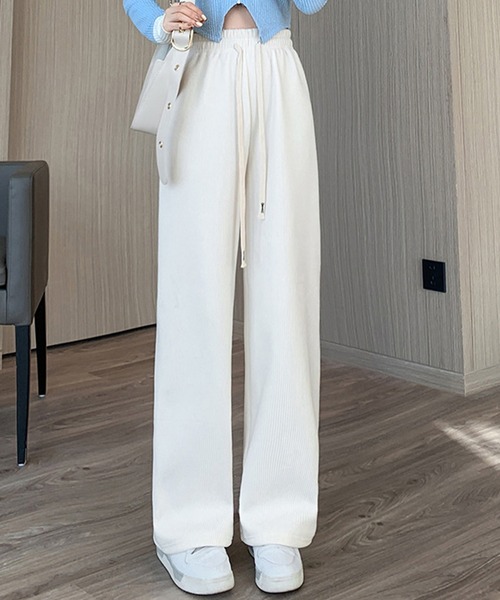 DAY CLOSET（デイ クローゼット）の「【裏起毛/大きいサイズ有/ゴム入り/調節紐付き】冬もぽかぽか。コーデュロイイージーワイドパンツ レディース（その他パンツ・レディース・ダークグレー/ブラウン/ブラック/アイボリー・L/M/XL/S）」の5枚目の写真