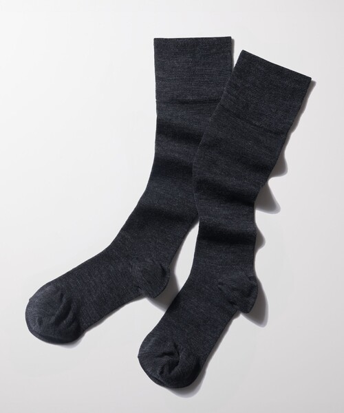 green label relaxing（グリーンレーベルリラクシング）の「＜MAEE＞コンプレッション ソックス / 着圧ソックス / 靴下（ソックス/靴下・レディース・ナチュラル/ケリーグリーン/ダークグレー・FREE）」の2枚目の写真