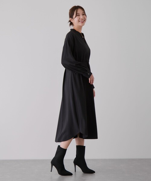 Jayro(ジャイロ)の「ナチュラルストレッチワンピース(ワンピース・レディース・ブラック/チャコールグレー/グレー・M)」の5枚目の写真
