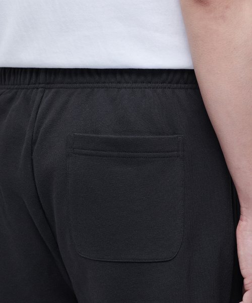 MUSINSA STANDARD（ムシンサスタンダード）の「ボクサーフィットスウェットショーツ [ダークグレー]（その他パンツ・メンズ・その他・SMALL/MEDIUM/LARGE/X-LARGE/XX-LARGE）」の7枚目の写真