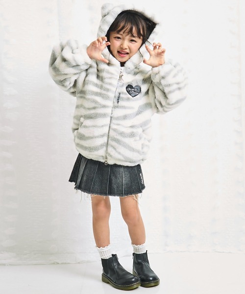 ANAP kids（アナップキッズ）の「ワッペンロゴ ネコ耳フードファー