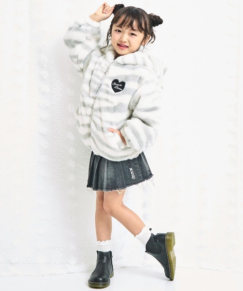 ANAP kids（アナップキッズ）の「ワッペンロゴ ネコ耳フードファー