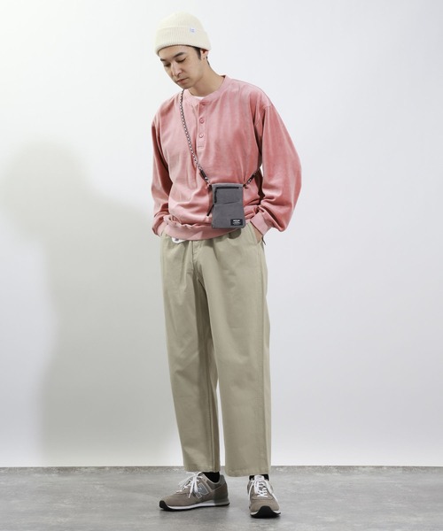 BAYFLOW(ベイフロー)の「ベロアヘンリーネックプルオーバー(Tシャツ/カットソー・メンズ・チャコール/グリーン/ピンク・MEDIUM/LARGE)」の11枚目の写真