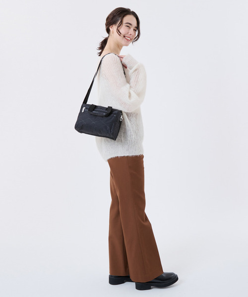 LeSportsac(レスポートサック)の「EVERYDAY SM SATCHEL ブラッククロスデボス(ショルダーバッグ・レディース・ブラック・FREE)」の6枚目の写真