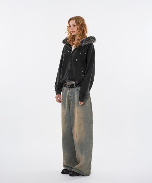 WISH FOR EVER（ウィッシュフォーエバー）の「STUDS & EYELETS DESIGN 2WAY FAKE FUR ZIP HOODIE / スタッズ＆アイレットデザイン2WAYフェイクファージップフーディ（パーカー・メンズ・ブラウン/ブラック・MEDIUM/SMALL/LARGE）」の11枚目の写真