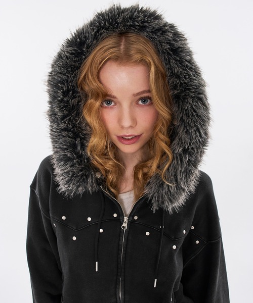 WISH FOR EVER（ウィッシュフォーエバー）の「STUDS & EYELETS DESIGN 2WAY FAKE FUR ZIP HOODIE / スタッズ＆アイレットデザイン2WAYフェイクファージップフーディ（パーカー・メンズ・ブラウン/ブラック・MEDIUM/SMALL/LARGE）」の19枚目の写真
