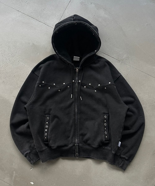 STUDS & EYELETS DESIGN 2WAY FAKE FUR ZIP HOODIE / スタッズ