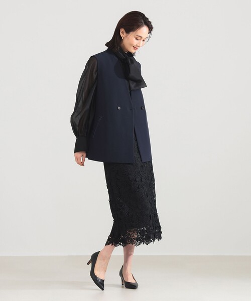 Demi-Luxe BEAMS（デミルクス ビームス）の「ラペルレス 2ボタン ジレ（ベスト・レディース・ネイビー/アイボリー・36/38）」の17枚目の写真