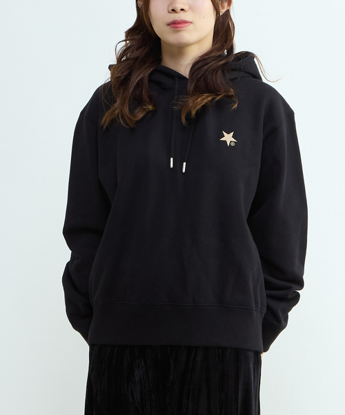 CONVERSE TOKYO(コンバーストウキョウ)の「BACK LOGO HOODIE(パーカー・レディース・ブルー/オフホワイト/ブラック・FREE)」の5枚目の写真
