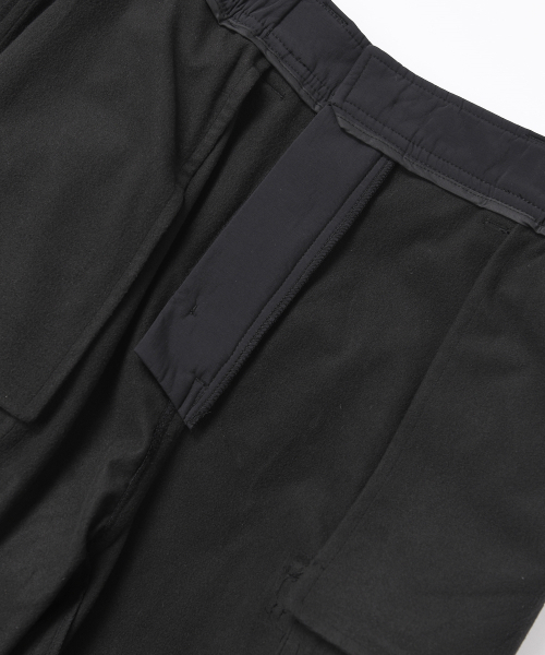 PHYPS MOTORCYCLE(フィップスモーターサイクル)の「Hot-Tech Cargo Pants Black(スウェットパンツ・レディース・その他・SMALL/MEDIUM/LARGE/X-LARGE)」の5枚目の写真
