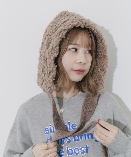 SMELLY(スメリー)の「ループボアボンネット(ニットキャップ/ビーニー・レディース・ベージュ/ブラック・-)」の7枚目の写真