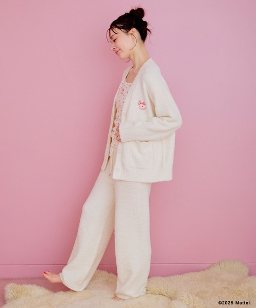 ELLEgirl（エルガール）の「《Barbie×ELLEgirl》マシュマロタッチニットVネックカーディガン（ニット/セーター・レディース・アイボリー・FREE）」の8枚目の写真